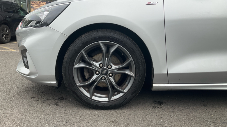 Ford Focus 1.0 EcoBoost 125 ST-Line 5dr Petrol Hatchback